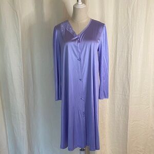 Vintage Vanity Fair Robe